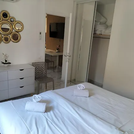 Апартаменты Graziella 109